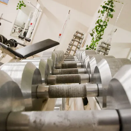 赫丹马耶特罗酒店